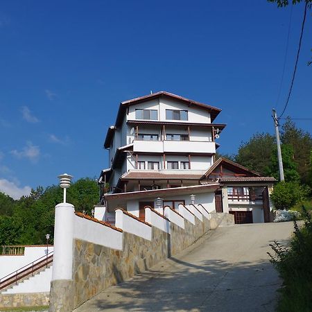 Family Hotel Diana Lyaskovo  Extérieur photo