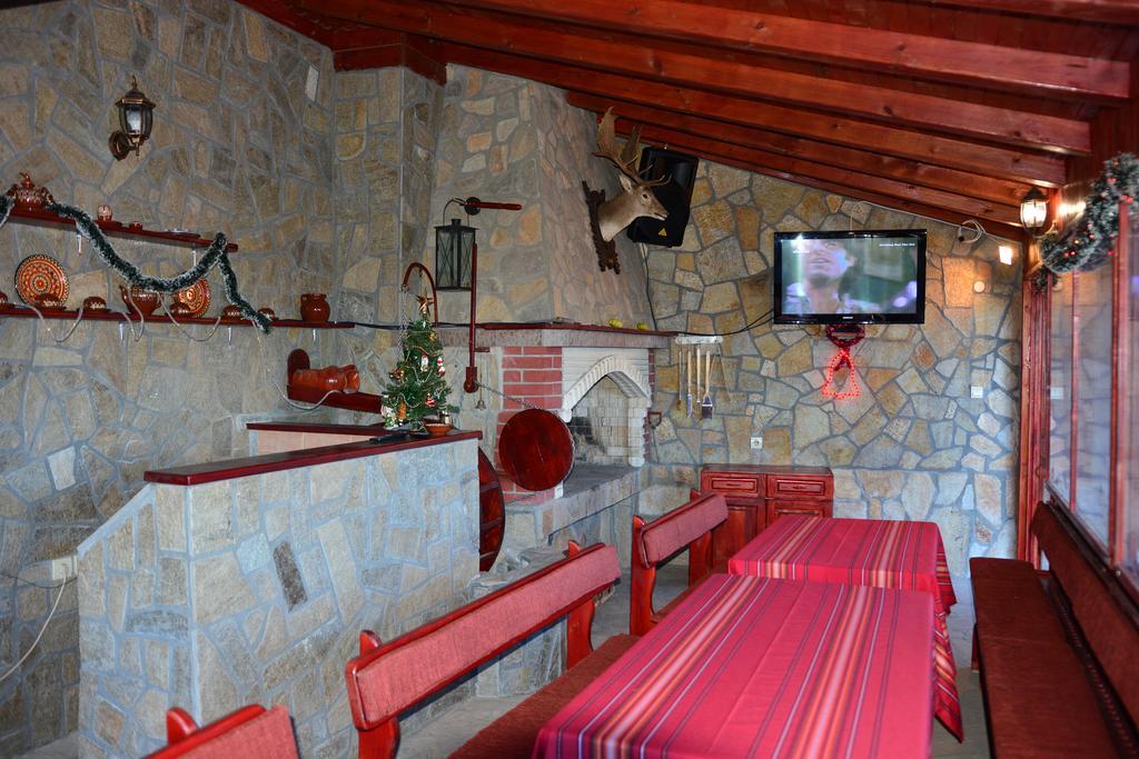 Family Hotel Diana Lyaskovo  Extérieur photo
