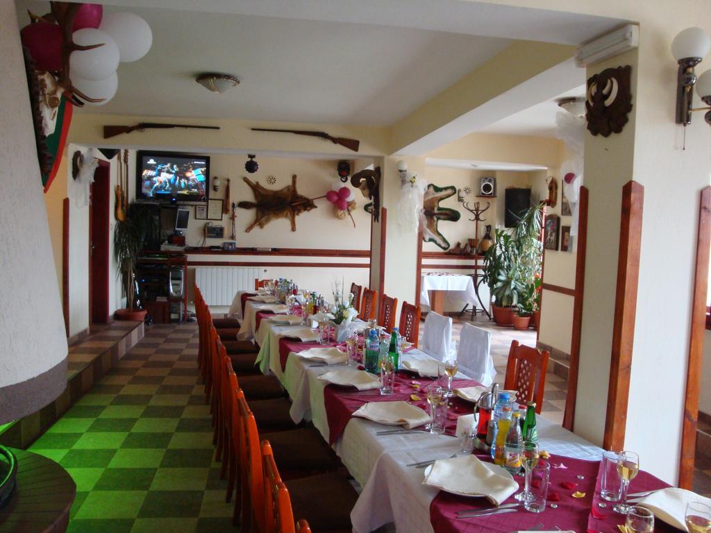 Family Hotel Diana Lyaskovo  Extérieur photo