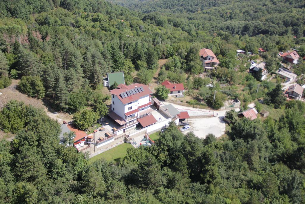 Family Hotel Diana Lyaskovo  Extérieur photo